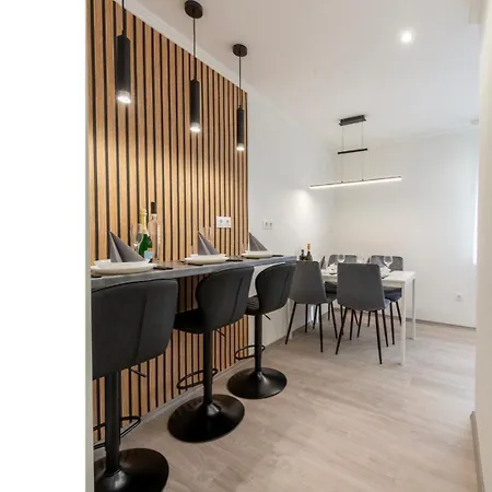 Abraapartman2 700m Apartment Siofok